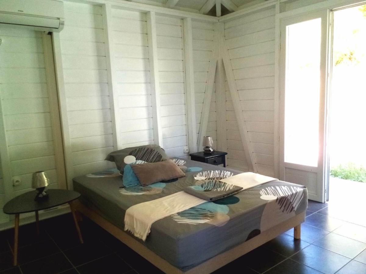 Villa Cana Et Son Spa A Terre De Haut Esterno foto