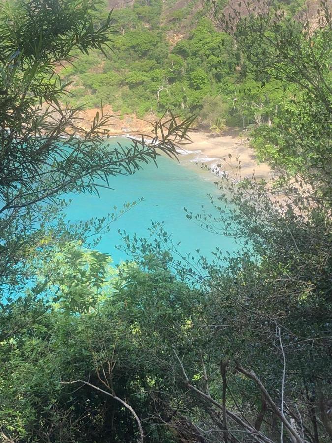 Villa Cana Et Son Spa A Terre De Haut Esterno foto